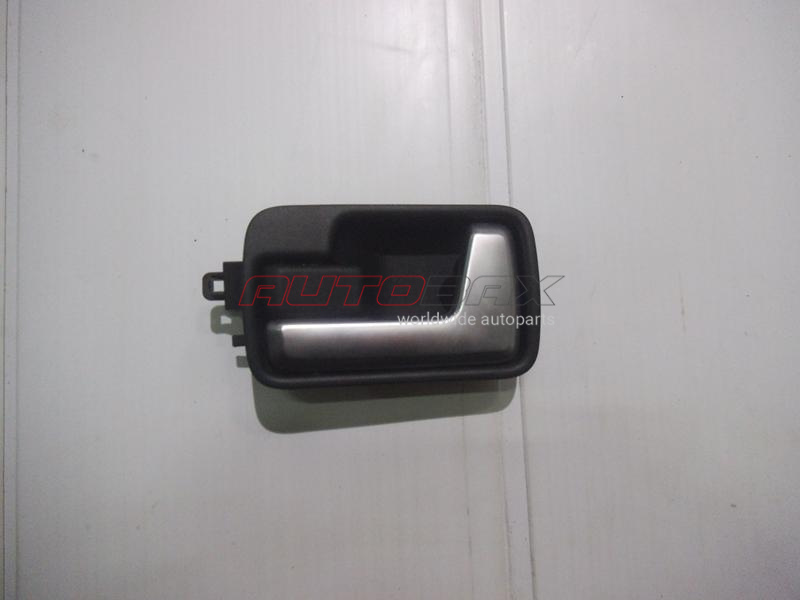 Left Interior Door Handle Discovery III 2004>2009