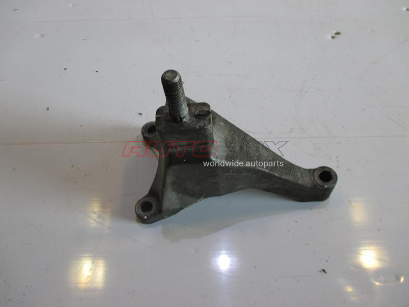 Engine/Transmission Mount Bracket X-Type 2001>2009