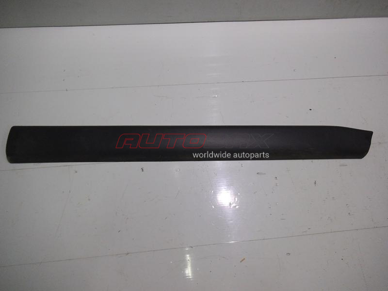Front Right Door Molding/Trim X-Trail (T31) 2007>2014