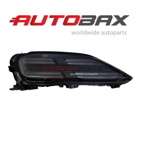 Headlight Right Porsche Macan 2014>