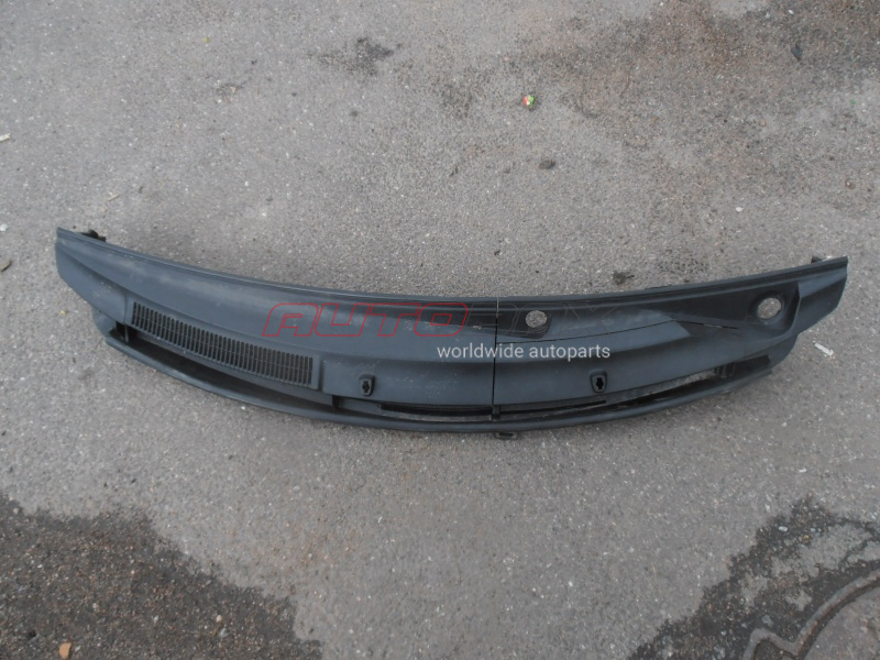 Cowl Panel (Wiper Linkage Cover) Yaris 2005>2011