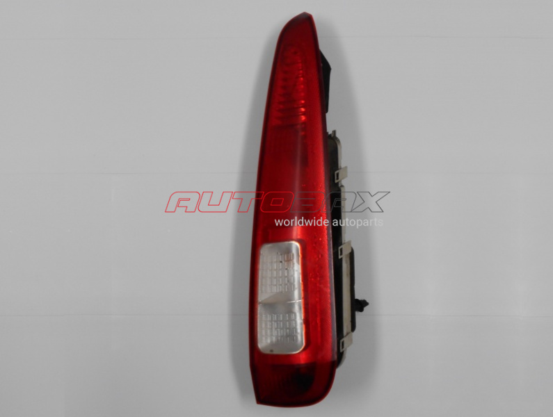 Light Rear Right Fusion 2002>