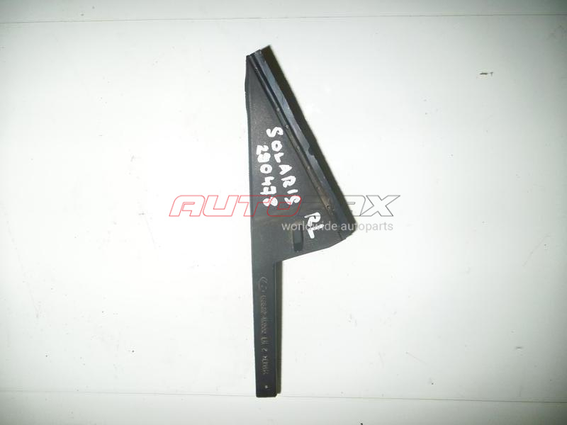 Rear Left Door Molding / Trim Solaris 2010>2017