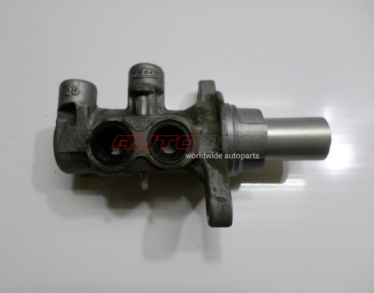 Brake Master Cylinder Ford Focus III 2011>