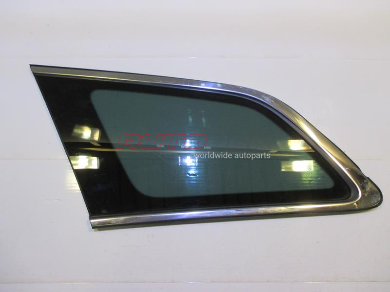 Left Rear Quarter Glass CX 7 2007>