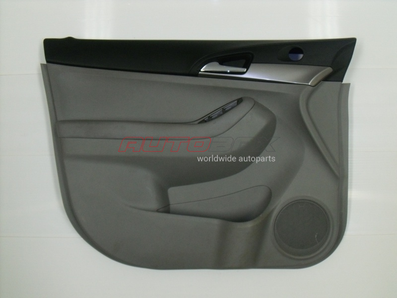 Front Left Door Trim Panel Chevrolet Orlando 2011>
