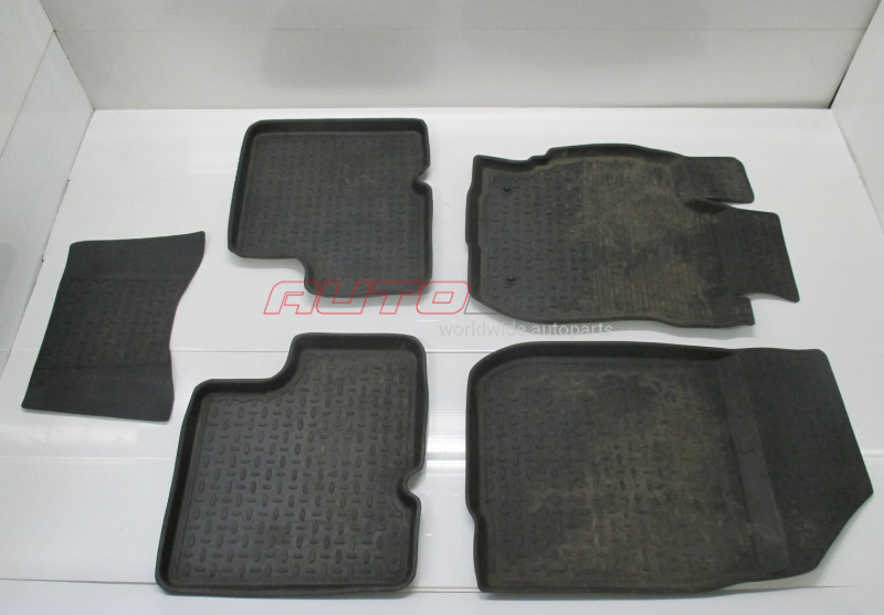 Interior Floor Mats Almera (G15) 2013>