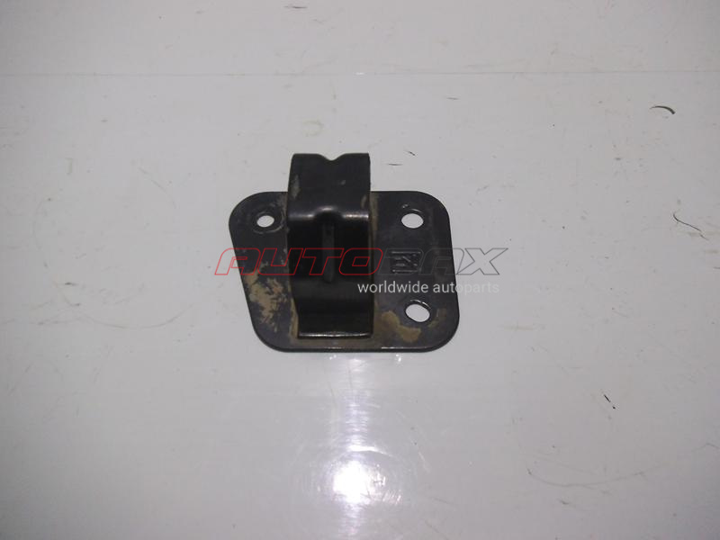 Cushion/Muffler Bracket Pathfinder (R51M) 2004>2013