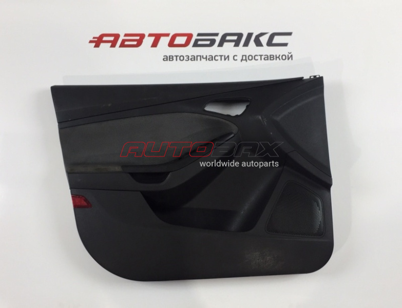 Front Left Door Trim Panel Ford Focus III 2011>