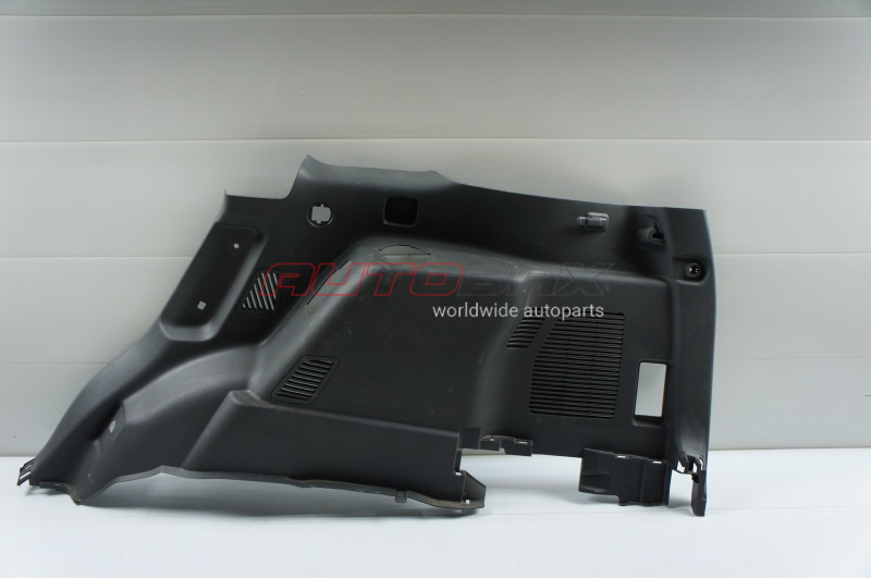 Trim/Luggage Compartment Filler Toyota Land Cruiser (150) Prado 2009>