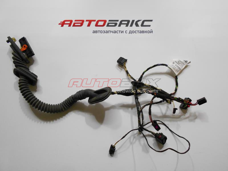 Wiring (braid) Door Rear Left VolksWagen Touareg 2010>