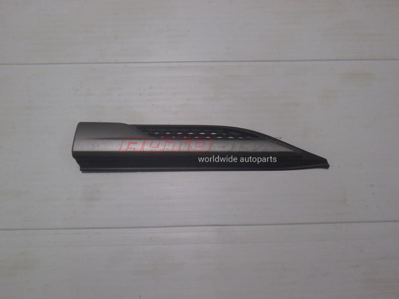 Left Front Fender Molding/Trim Range Rover Evoque 2011>