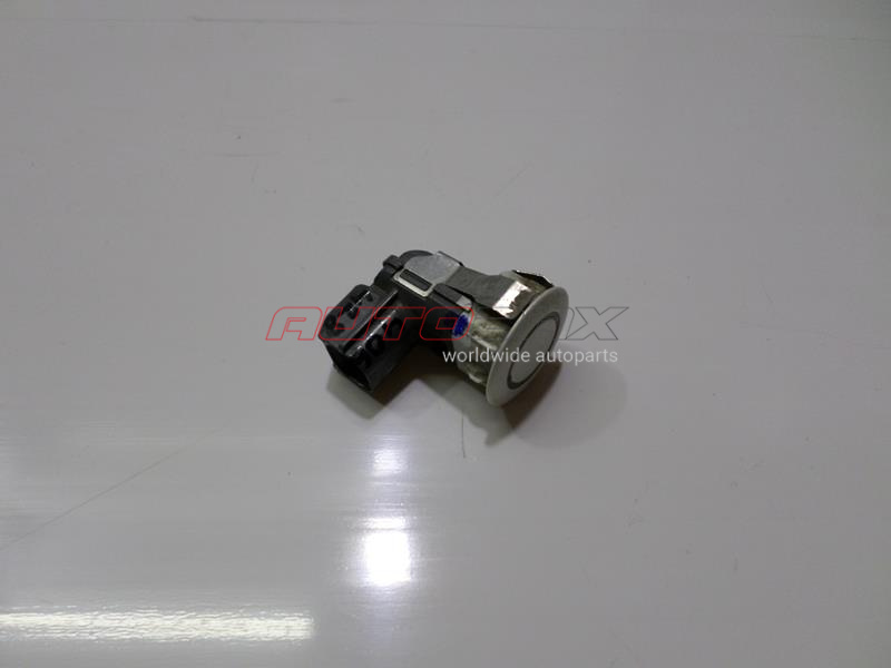Parking Sensor / Parking Sensor Bracket QX-70/FX (S51) 2008>