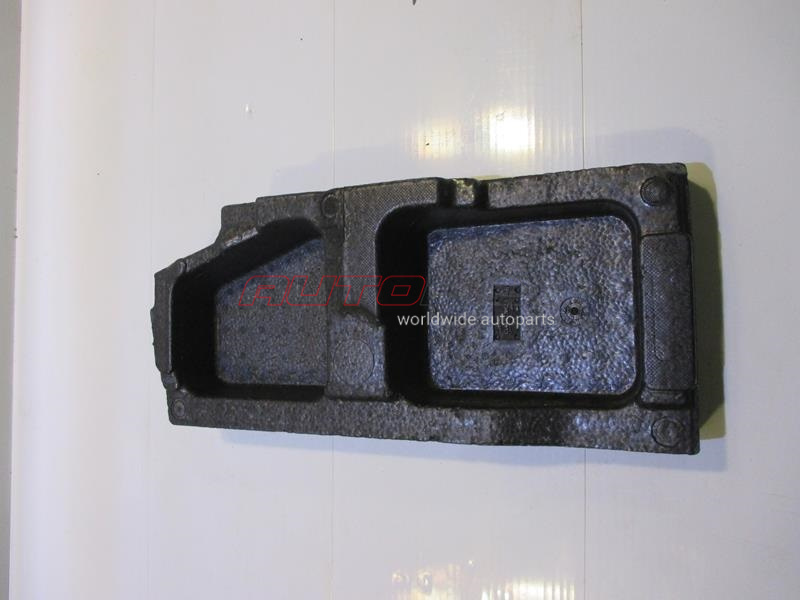 Trunk Trim/Filler Kuga ll 2012>