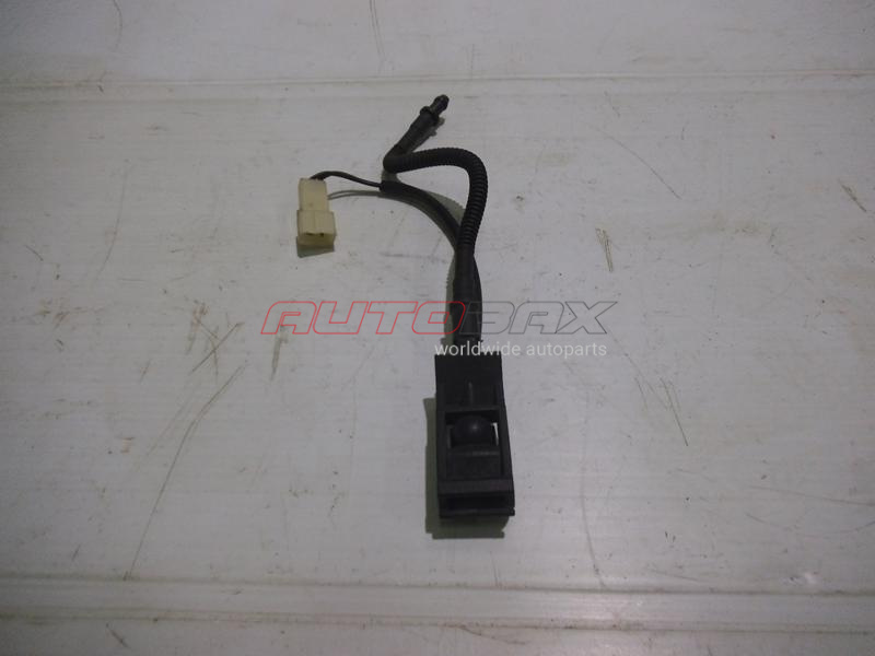 Windshield Washer Nozzle Cayenne 2003>2010
