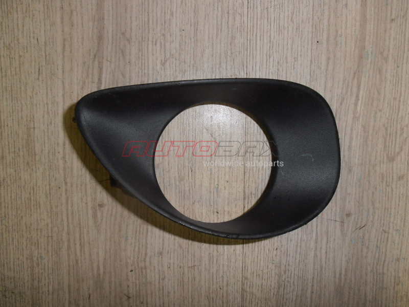 Fog Light Grille/Bezel Yaris 2005>2011