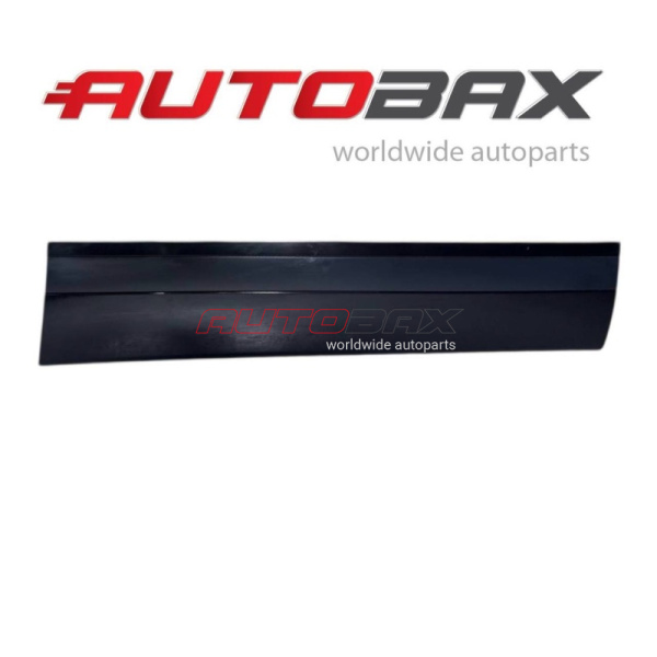 Front Right Door Molding/Trim Land Rover Range Rover Velar 2017>