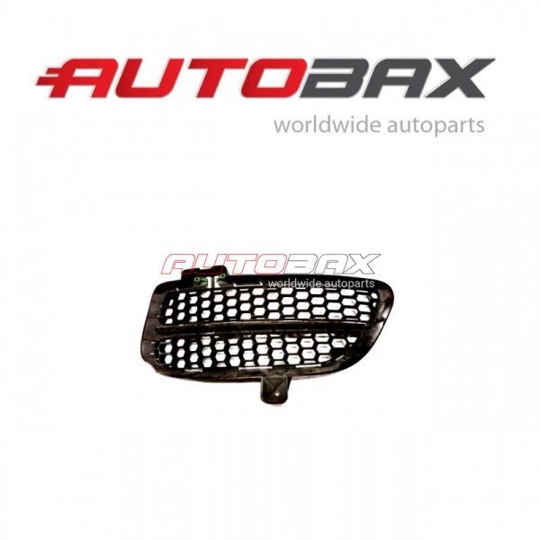 Grille In Bumper Left VolksWagen Touareg 2002>2010