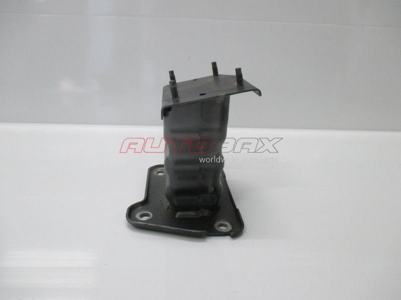 Front Bumper Booster Qashqai (J11) 2014>