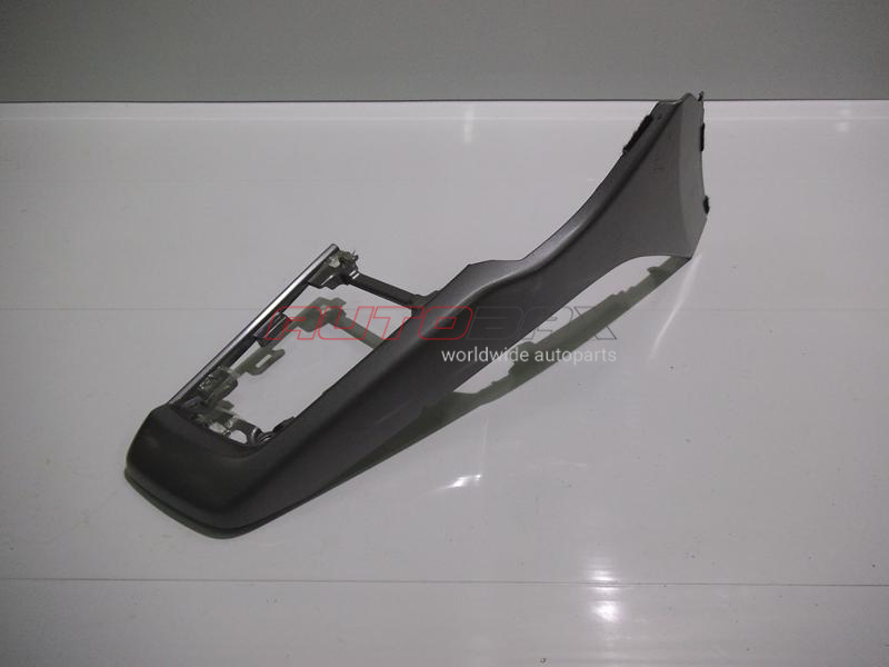 Trim Console Ford Focus III 2011>