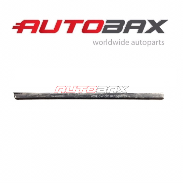 Front Left Door Molding / Trim Infiniti QX-60/JX (L50) 2013>