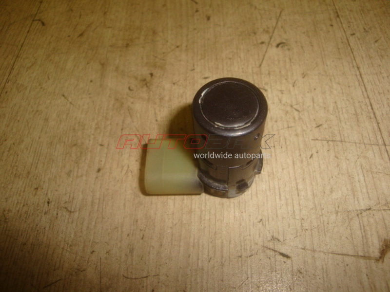 Parking Sensor / Parking Sensor Bracket A8 (D3) 2004>2010