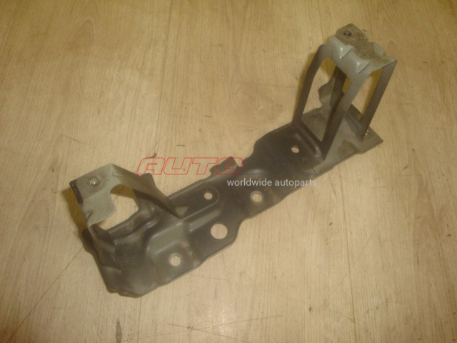 Right Front Fender Bracket Murano (Z51) 2008>2015