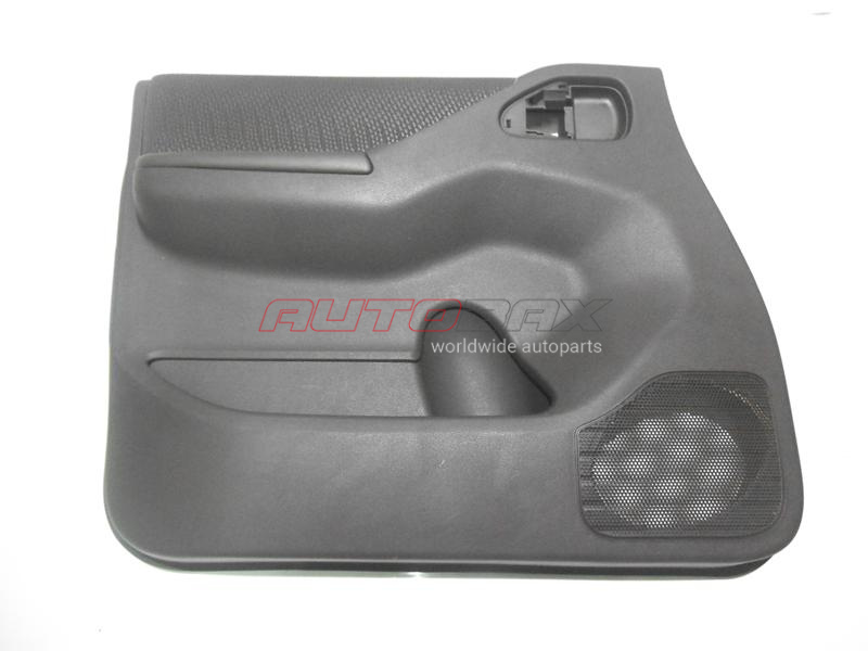Front Left Door Trim Panel Pathfinder (R51M) 2004>2013