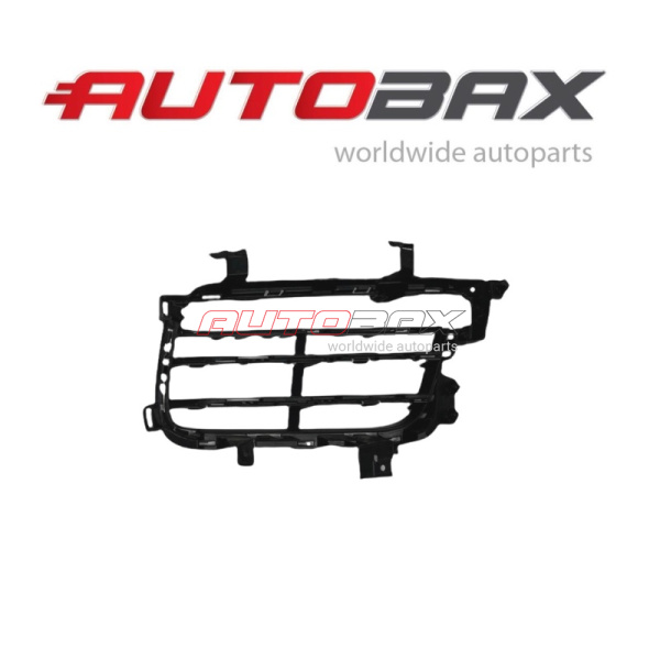 Grille In Bumper Right Porsche Cayenne 2017>
