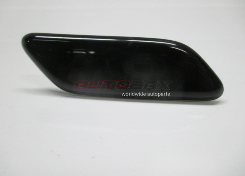 Headlight Washer Nozzle/Cover Toyota Land Cruiser (150) Prado 2009>