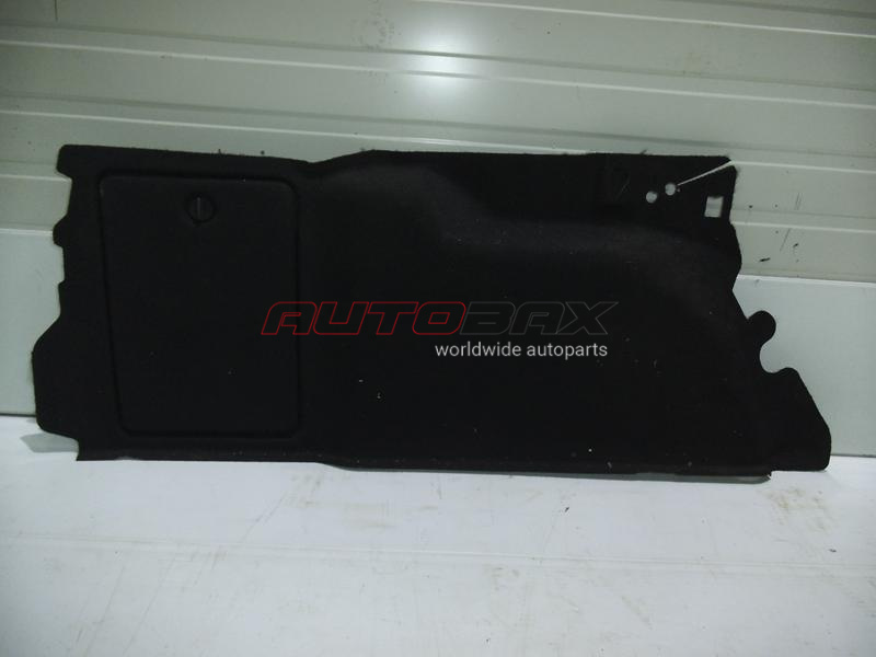Trunk Trim/Filler Ford Focus III 2011>