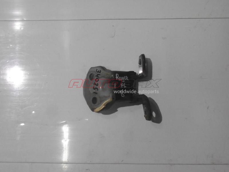 Front Left Door Hinge Ranger 2006>
