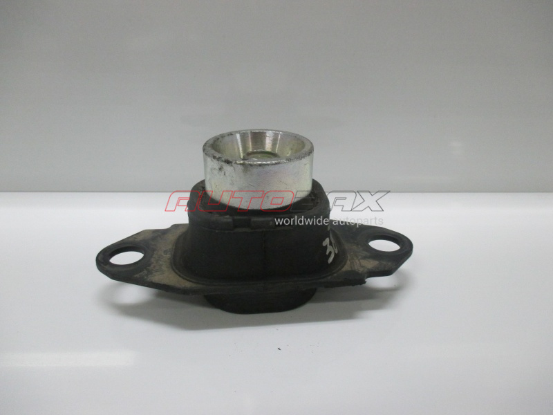 Left Engine/Transmission Mount Juke (F15) 2011>