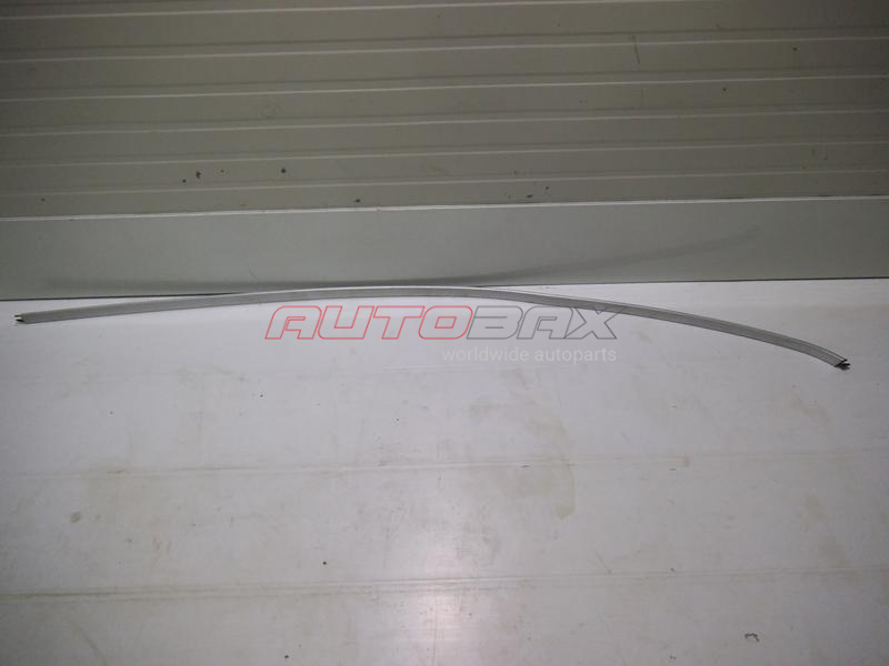 Roof Molding Right Porsche Cayenne 2003>2010