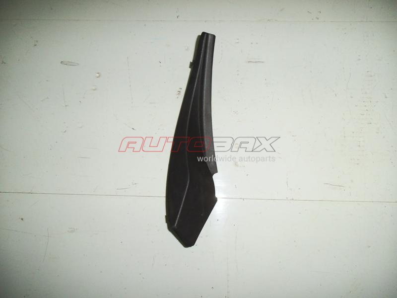 Molding / Windshield Trim CX 5 2012>