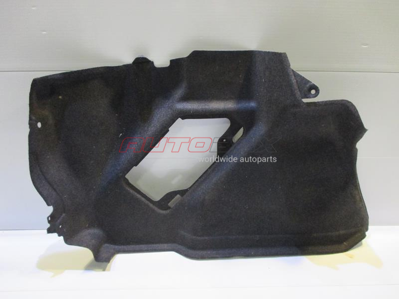 Trunk Trim/Filler Mazda 3 (BL) 2009>2013