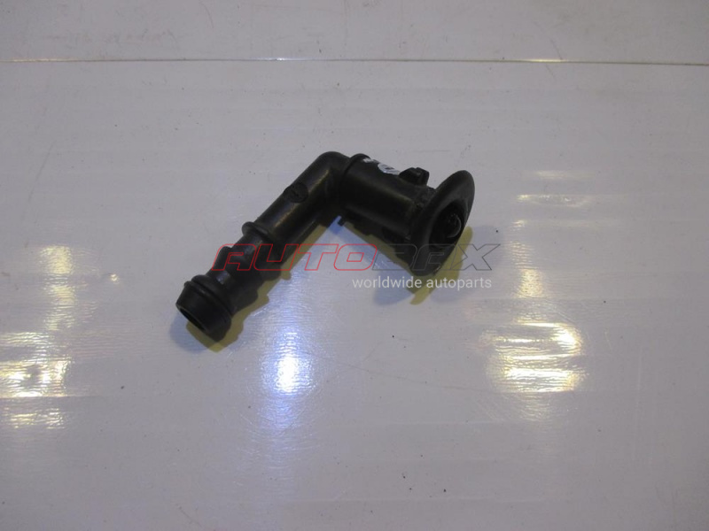 Headlight Washer Nozzle/Cover Juke (F15) 2011>