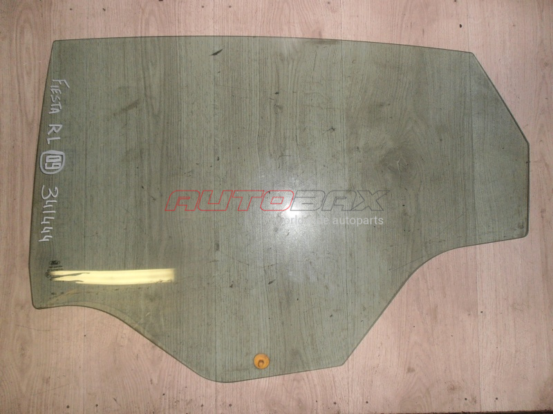 Glass Rear Left Fiesta 2008>