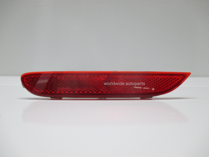 Rear Bumper Reflector Qashqai (J11) 2014>