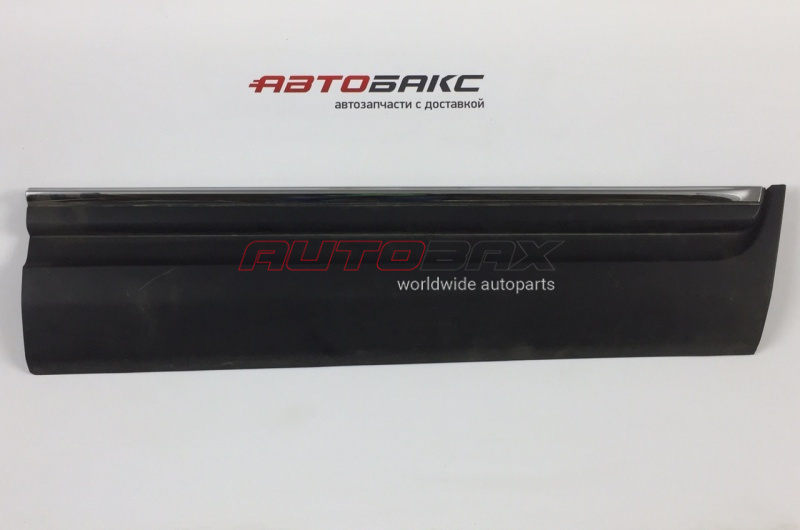 Front Right Door Molding/Trim Explorer V 2010>