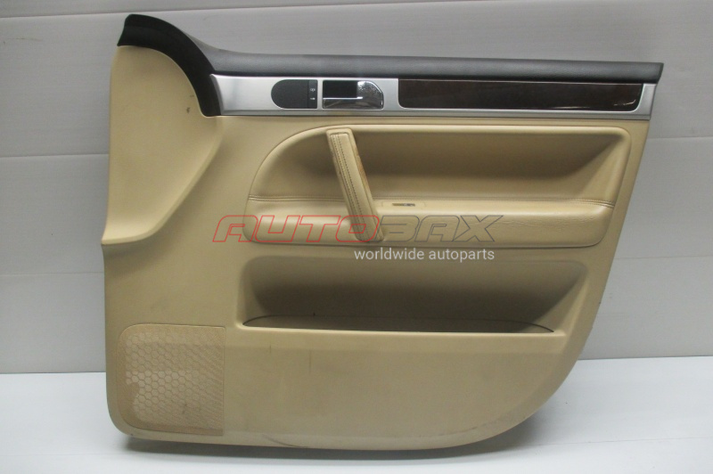 Door Trim Front Right VolksWagen Touareg 2002>2010