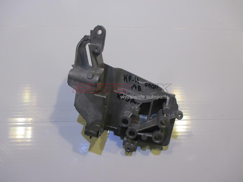 Engine/Gearbox Mount Bracket Kuga ll 2012>