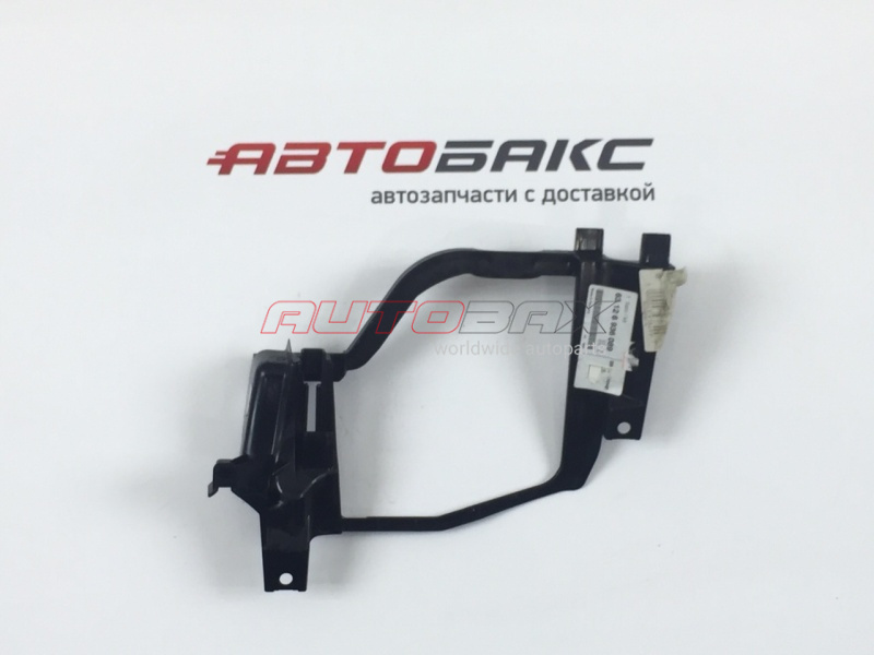 Headlight bracket 5-series (E60/E61) 2003>2009