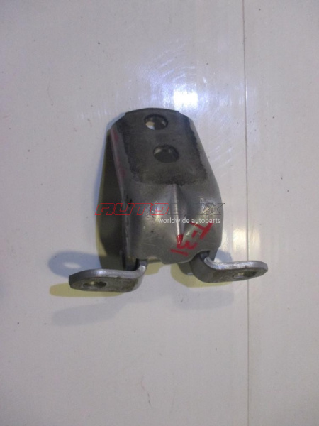 Front Right Door Hinge X-Trail (T31) 2007>2014