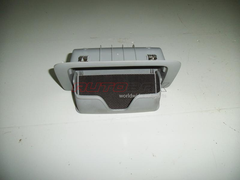 Ashtray/Coin Holder/Cupholder Outlander XL (CW) 2006>2012