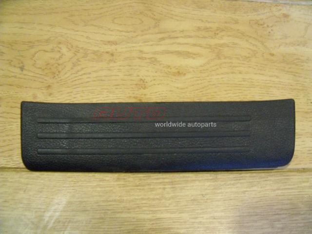 Left Threshold Trim / Scuff Plate Mazda 3 (BL) 2009>2013