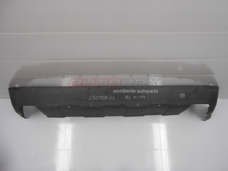 Rear Bumper Molding/Trim M-Class (W164) ML 2005>2011