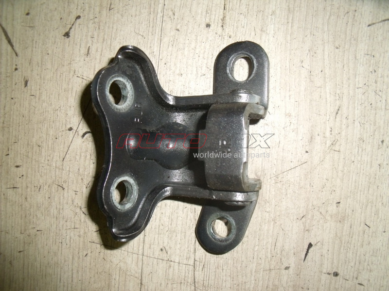Rear Right Door Hinge Solaris 2010>2017