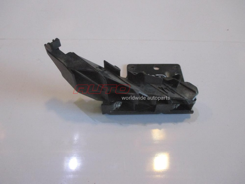 Right Front Bumper Bracket Infiniti QX-70/FX (S51) 2008>