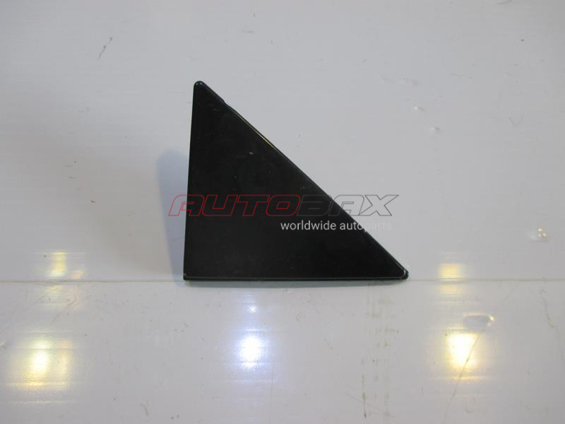 Molding/Door Trim/Trunk Lid Toyota Land Cruiser (150) Prado 2009>